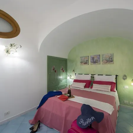 House In The Center At 250Mt From The Beach With A Private Parking Praiano Exterior photo