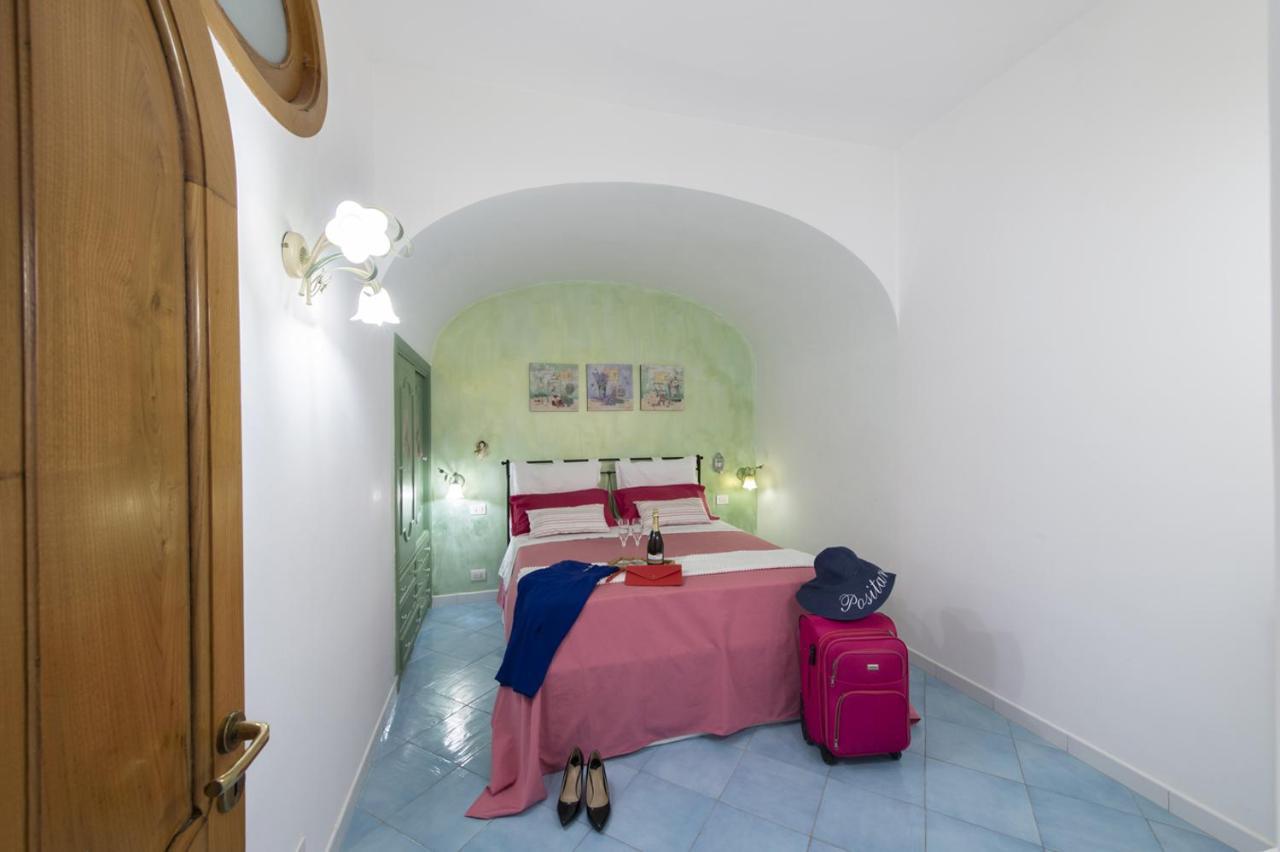 Holiday home House In The Center At 250mt From The With A Private Parking Praiano