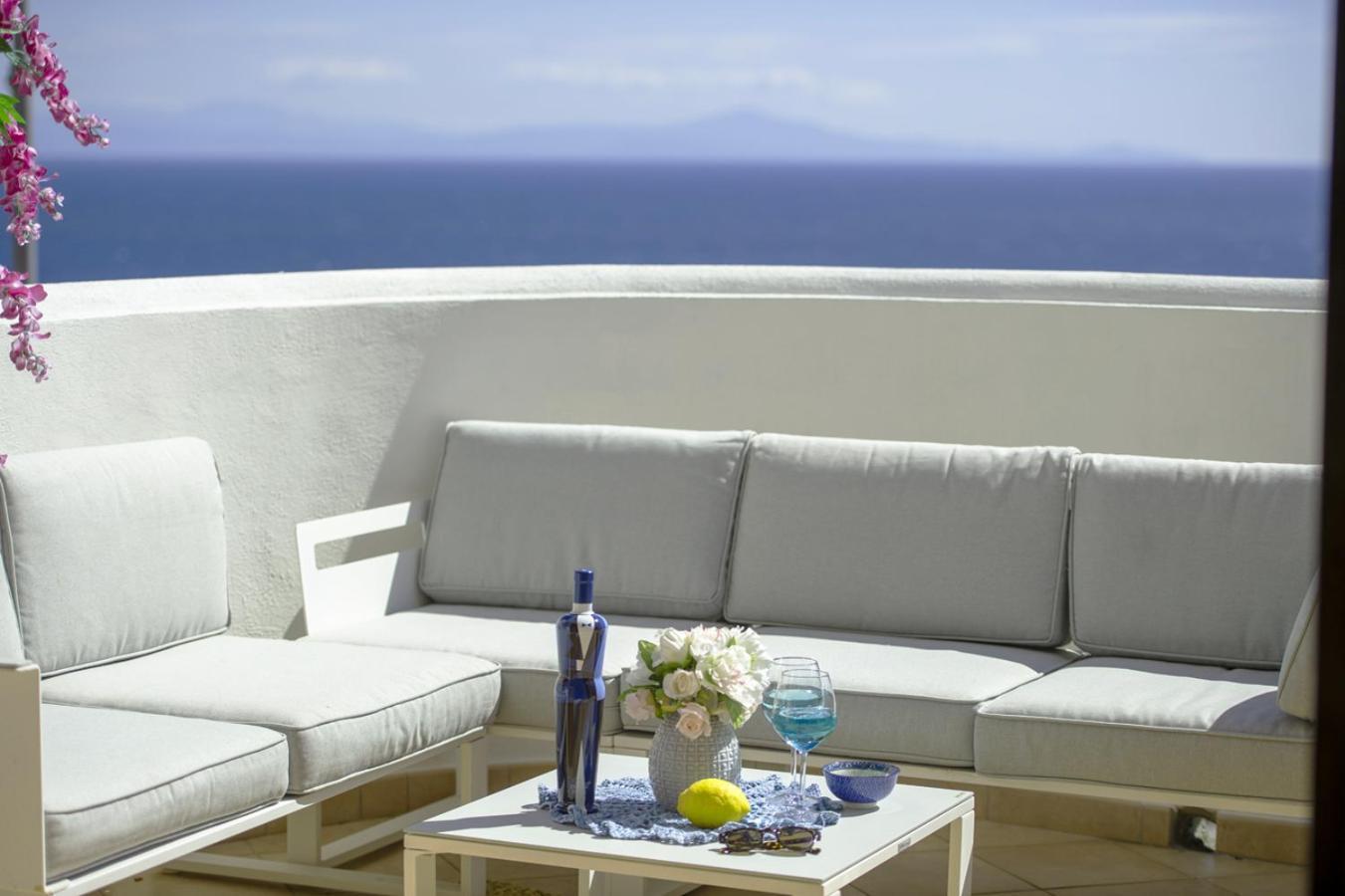 House In The Center At 250mt From The With A Private Parking Holiday home Praiano